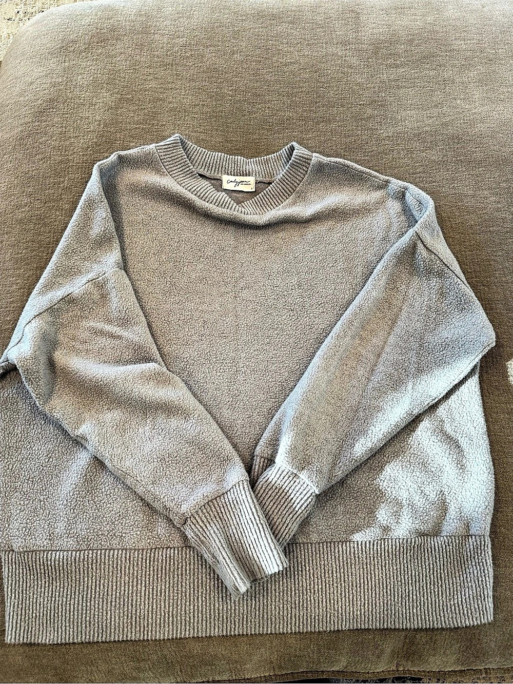 CJLA Crewneck Sweater in Gray Size Small